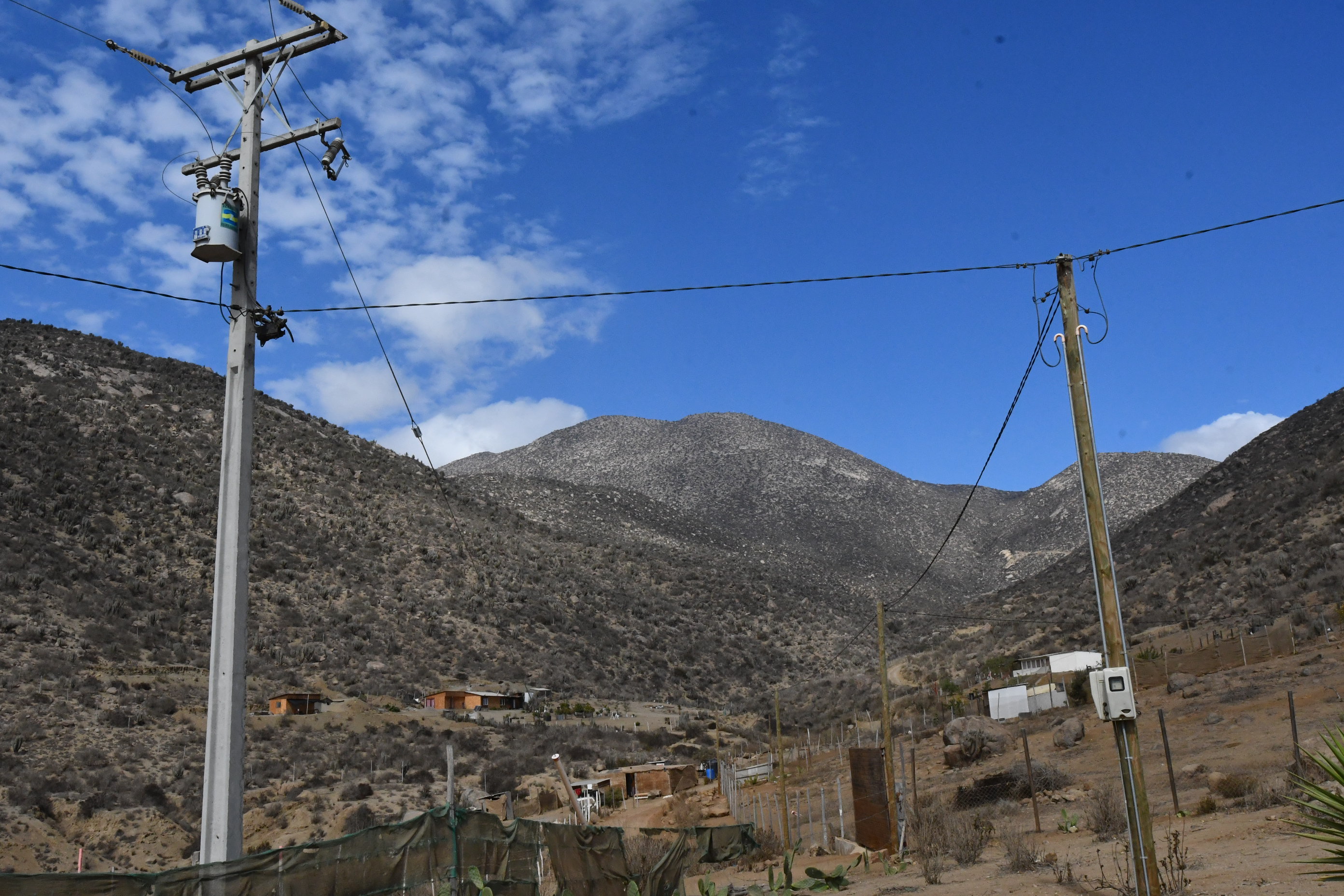 Vecinos de La Estrella concretaron anhelado proyecto de electrificación