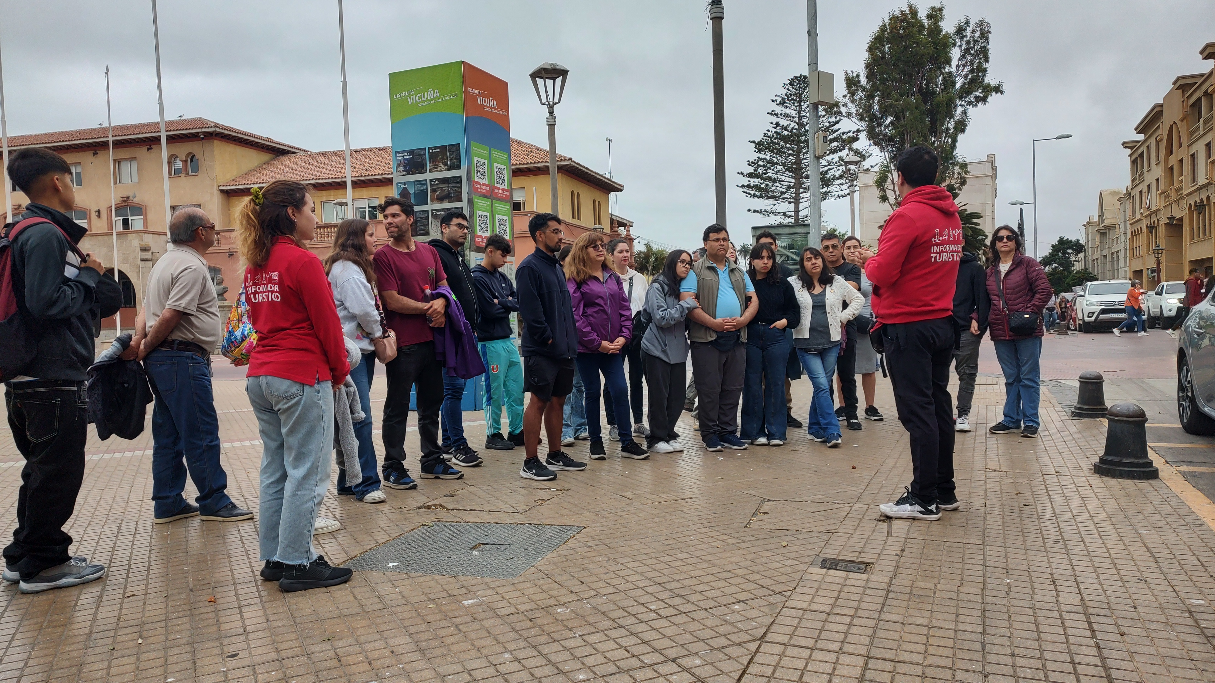 "Descubre La Serena Caminando”: Un recorrido gratuito para conocer la historia y el patrimonio de la ciudad
